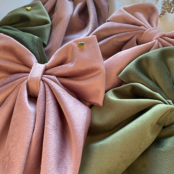 Big Velvet Bow 011 (heartfelt signature)